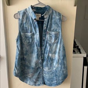 Levi’s denim shirt